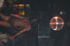 House-Club-vis-avie-270205-024