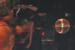 House-Club-vis-avie-270205-027